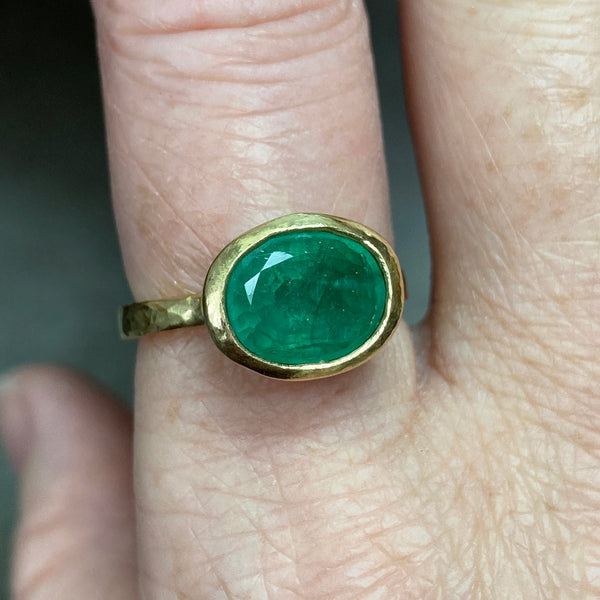 Unique Emerald Engagement Ring Now Resides In London
