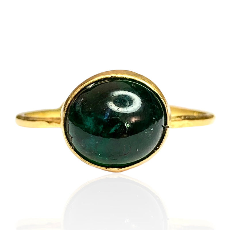 18kt Yellow Gold Green Emerald Love Knot Ring