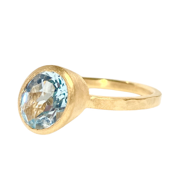 18Kt Gold Vermeil Sky Blue Topaz Ring